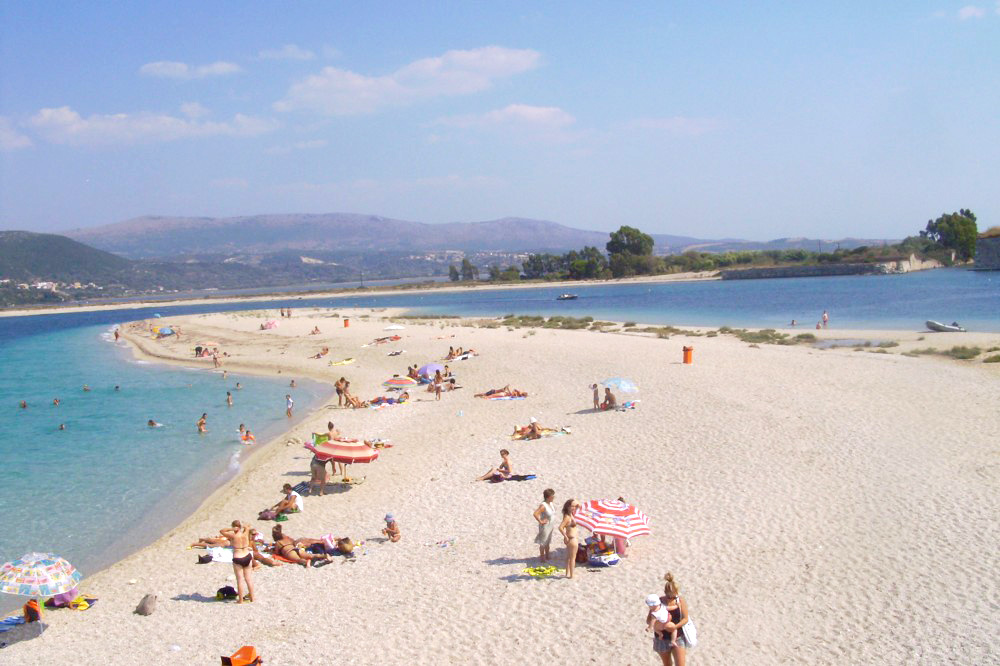 Plajă din orașul Lefkada