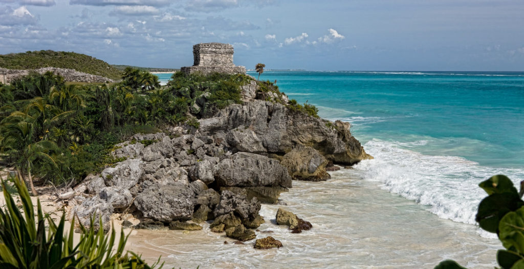 Plaja Tulum din Mexic