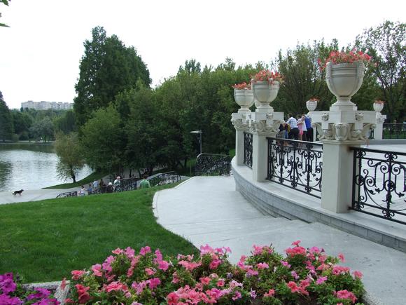 Parcul Alexandru Ioan Cuza - Fostul I.O.R Titan - Bucuresti