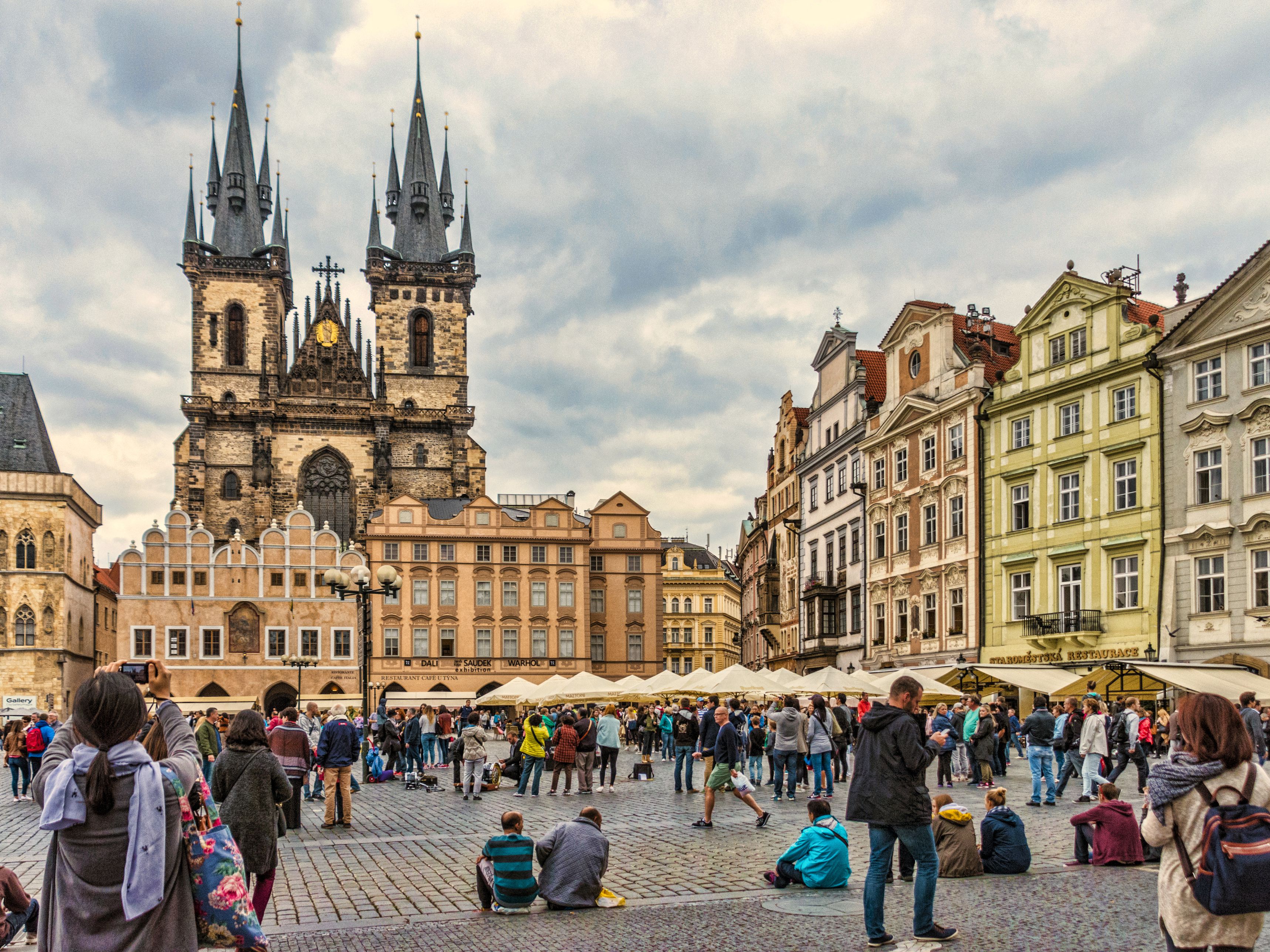 ðŸ‘‘ Cele Mai Frumoase 10 Obiective Turistice din Praga